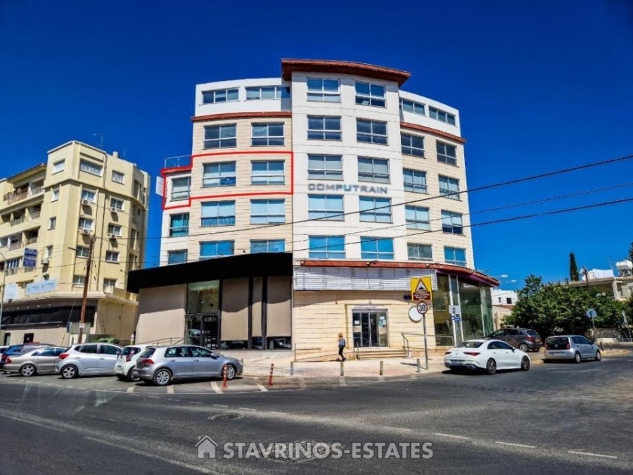 (用于出售) 商业中心 办公室 || Nicosia/Strovolos - 93 平方米, 265.000€ 