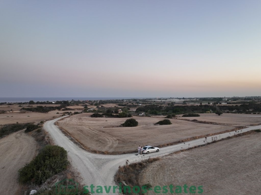 (用于出售) 建设用地 地块 || Larnaca/Maroni - 6.935 平方米, 77.000€ 