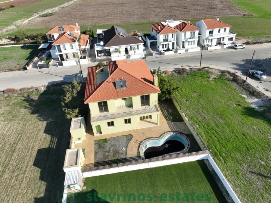 (用于出售) 住宅 独立式住宅 || Larnaca/Pervolia - 326 平方米, 4 卧室, 430.000€ 