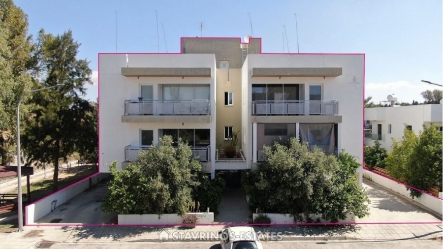 (For Sale) Residential Building || Nicosia/Latsia (Lakkia) - 431 Sq.m, 12 Bedrooms, 975.000€ 