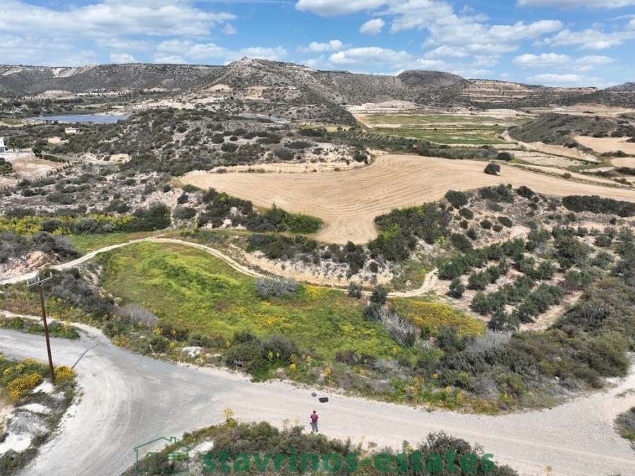 (用于出售) 建设用地 地块 || Larnaca/Maroni - 4.136 平方米, 17.000€ 
