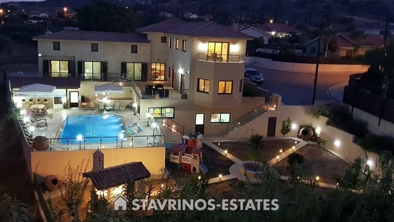 (For Sale) Residential Villa || Limassol/Pyrgos Lemesou - 600 Sq.m, 6 Bedrooms, 1.900.000€ 