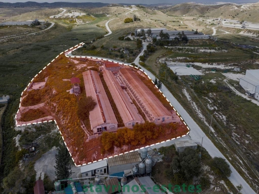 (用于出售) 商业中心 商业空间 || Larnaca/Aradippou - 3.450 平方米, 265.000€ 