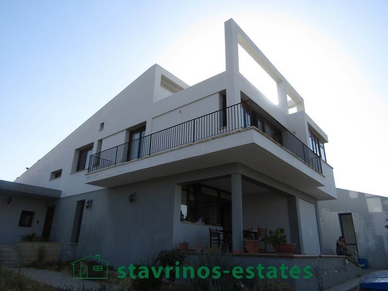(For Sale) Residential Villa || Nicosia/Agia Varvara Lefkosias - 700 Sq.m, 7 Bedrooms, 1.000.000€ 