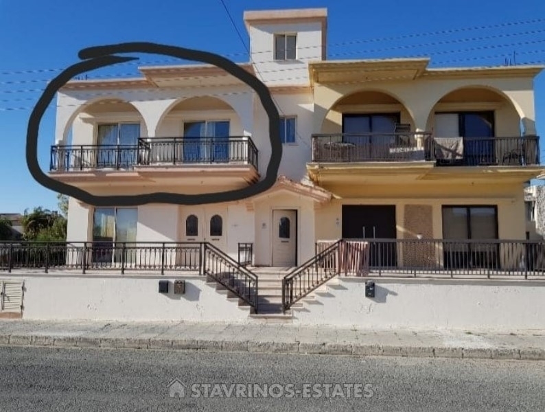 (For Sale) Residential Floor Apartment || Larnaka/Leivadia - 280 Sq.m, 6 Bedrooms, 370.000€ 