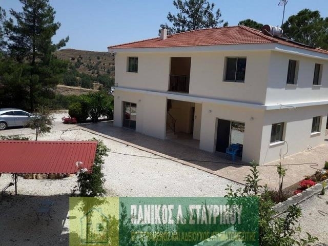 (For Sale) Residential Detached house || Larnaka/Mosfiloti - 300,00Sq.m, 4Bedrooms, 575.000€ 