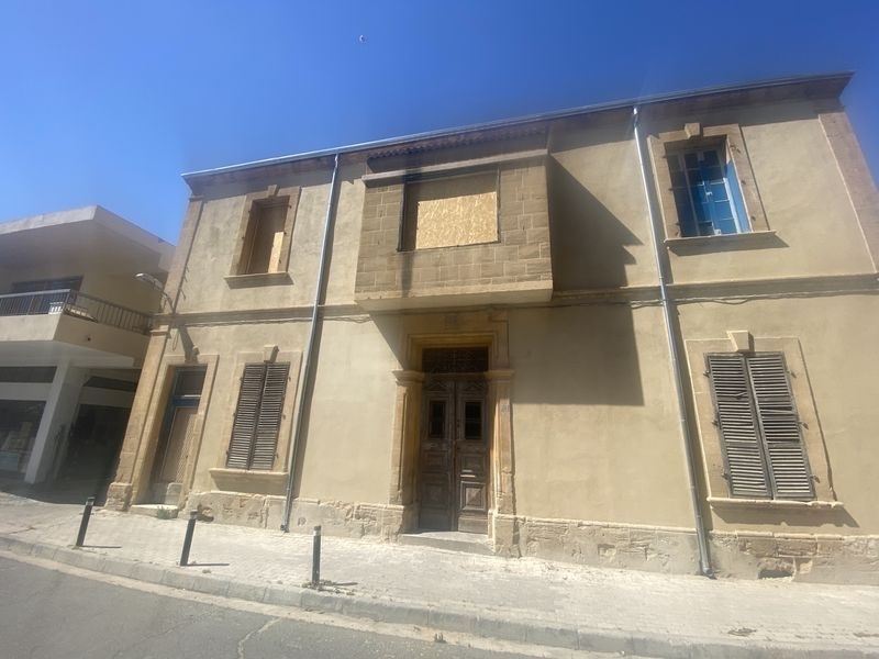 (For Sale) Residential Detached house || Nicosia/Nicosia - 280 Sq.m, 350.000€ 
