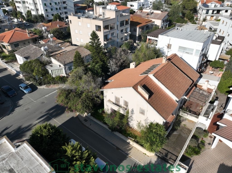 (For Sale) Residential Detached house || Nicosia/Strovolos - 380 Sq.m, 4 Bedrooms, 650.000€ 