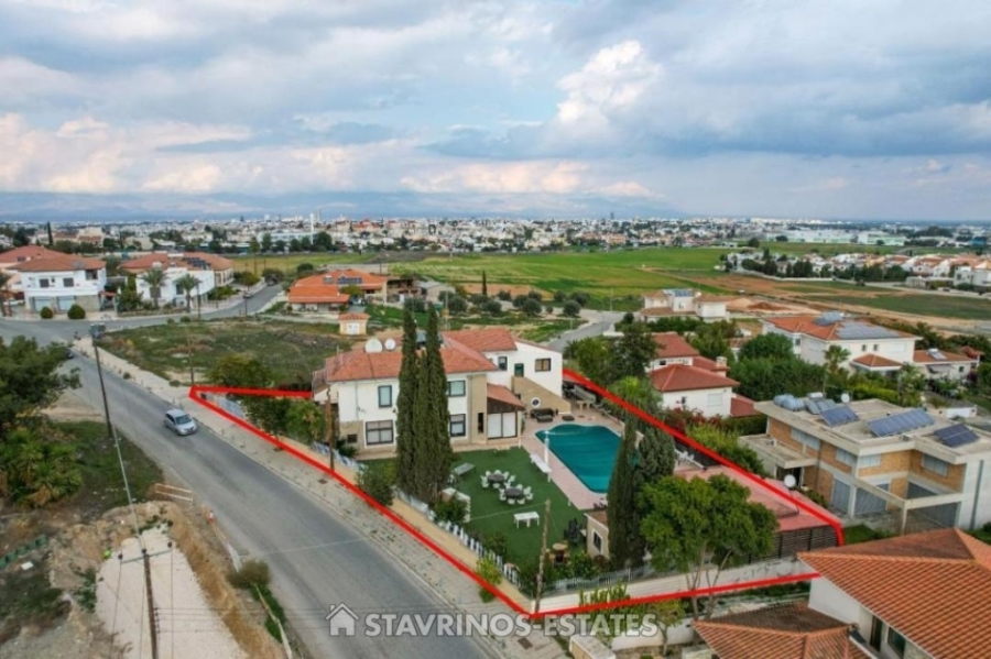 (Προς Πώληση) Κατοικία Μονοκατοικία || Λευκωσία/Στρόβολος - 372 τ.μ, 4 Υ/Δ, 1.000.000€ 