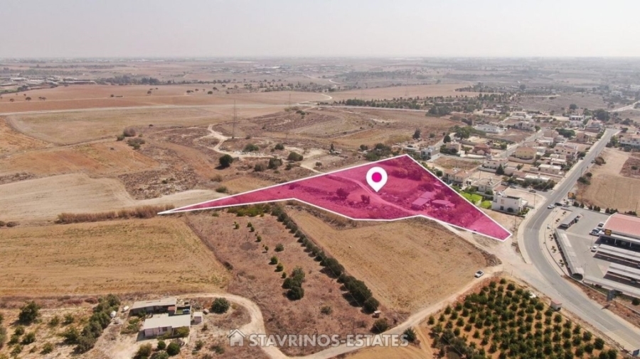 (用于出售) 建设用地 房产 || Larnaca/Ormideia - 9.700 平方米, 127.000€ 