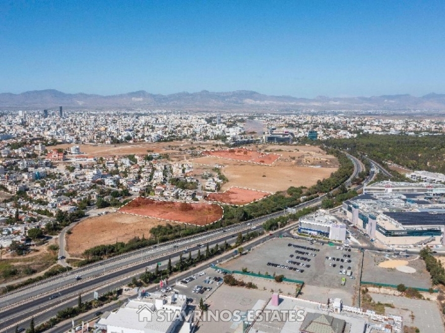 (Προς Πώληση) Αξιοποιήσιμη Γη Κτήμα || Λευκωσία/Στρόβολος - 240.570 τ.μ, 11.000.000€ 
