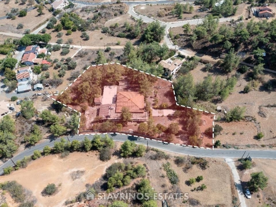 (用于出售) 商业中心 楼 || Nicosia/Kapedes - 795 平方米, 205.000€ 
