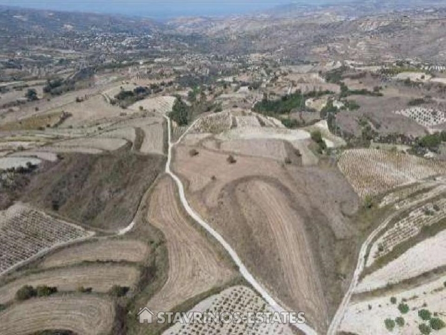 (Προς Πώληση) Αξιοποιήσιμη Γη Αγροτεμάχιο || Πάφος/Στρουμπί Κάτω - 8.300 τ.μ, 33.000€ 