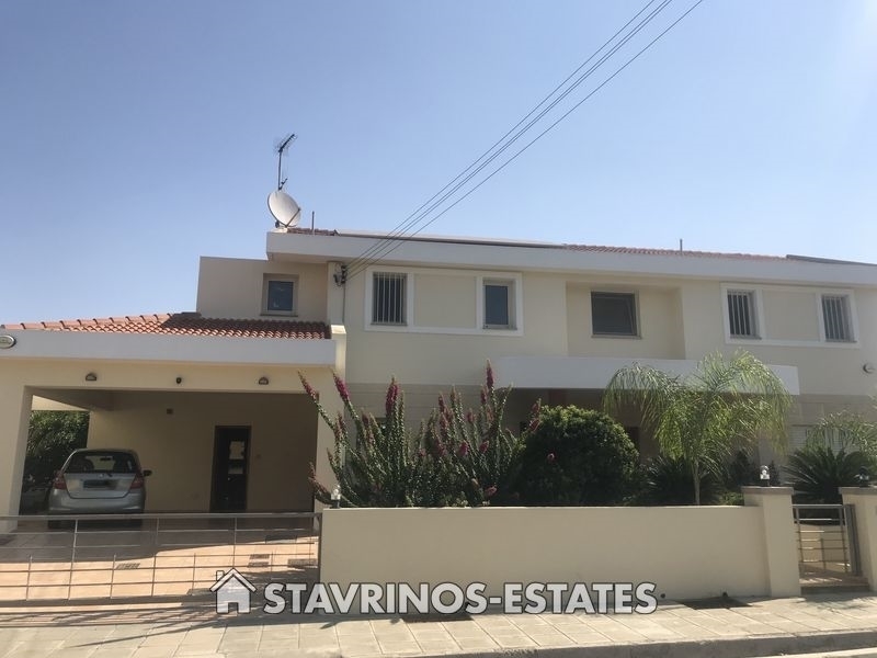 (For Sale) Residential Detached house || Nicosia/Latsia (Lakkia) - 320 Sq.m, 4 Bedrooms, 1.100.000€ 